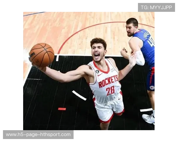 场边爆冲突，两队替补席全部冲进场