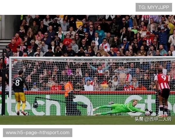 曼联转移球速度极快，布鲁诺远射洞穿网窝