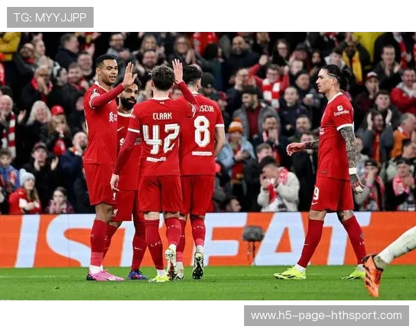 利物浦与曼城在联赛中激烈争夺榜首，利物浦对曼城谁胜